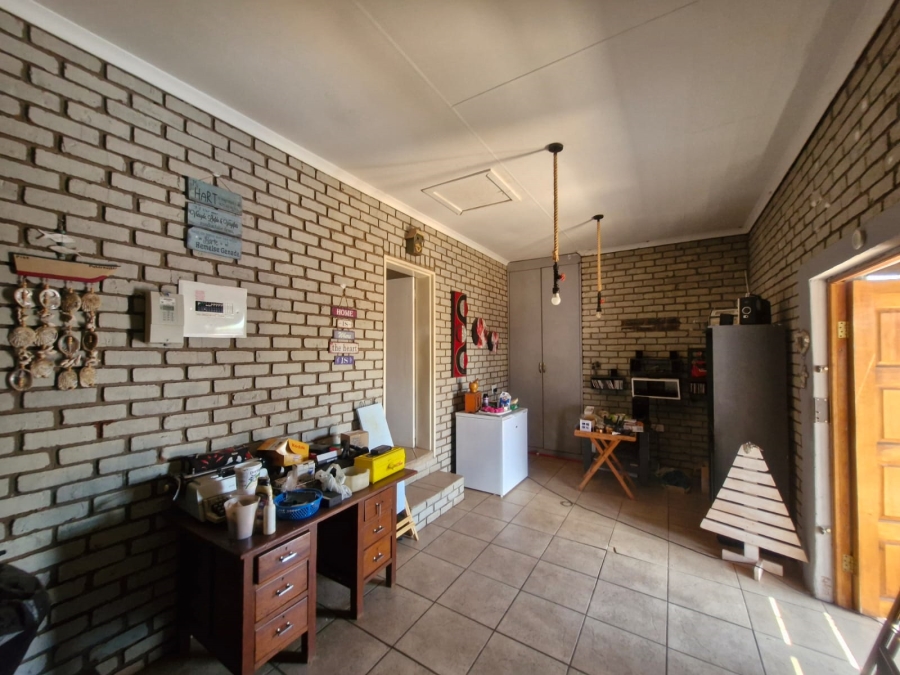 3 Bedroom Property for Sale in Kathu Northern Cape